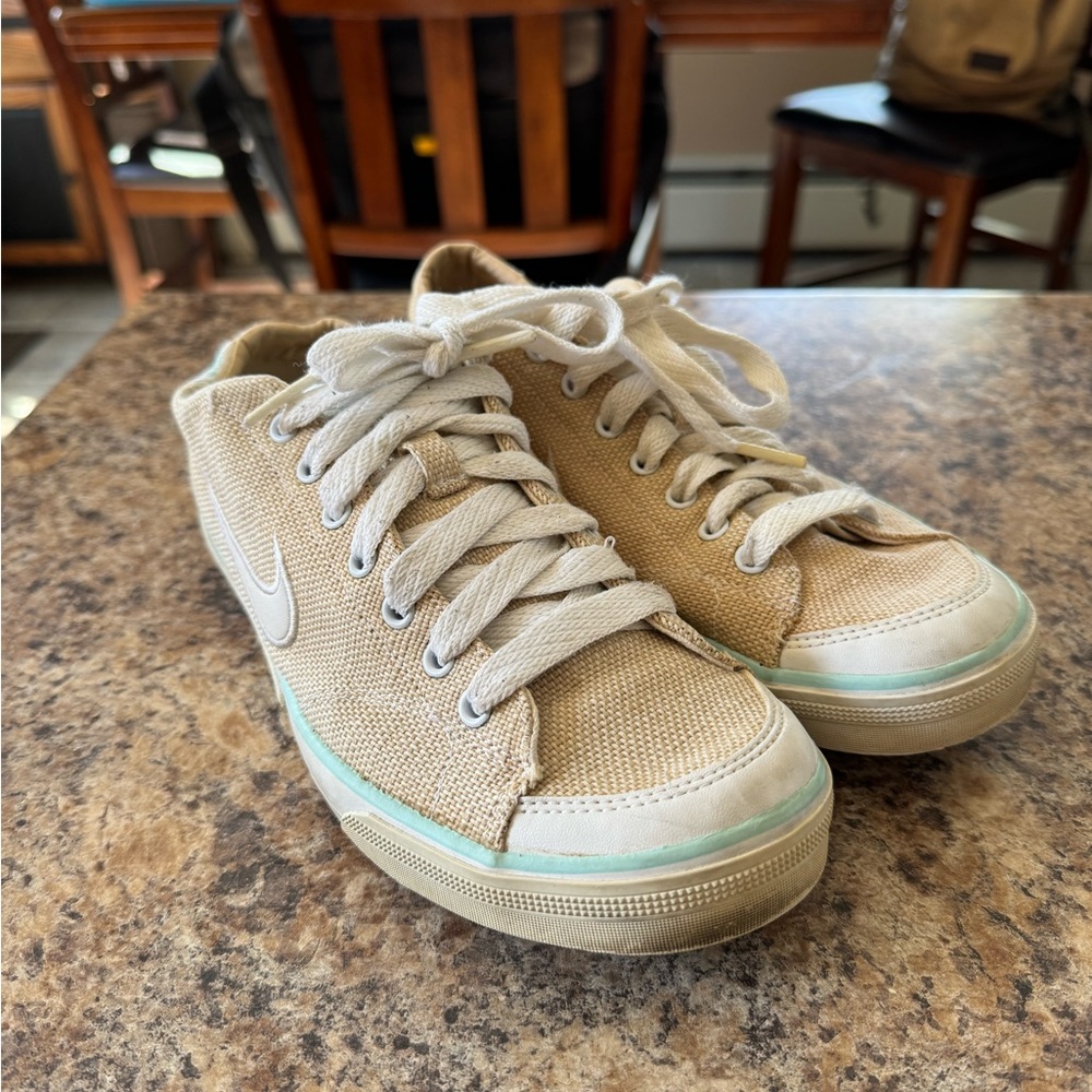 Women’s Nike Sneakers